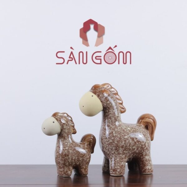 bo-tuong-su-trang-tri-2-con-ngua-nau-dom-1