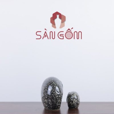 bo-tuong-trang-tri-2-con-heo-den-dom-gom-su-bat-trang-2