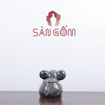 tuong-chuot-su-trang-tri-bat-trang-den-dom-9