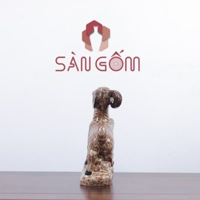 tuong-de-su-trang-tri-bat-trang-nau-dom-1