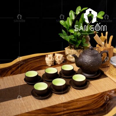 am-tra-tu-sa-bat-trang-dap-noi-hoa-sen-dang-cao-2