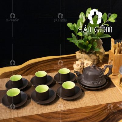 bo-am-chen-gom-tu-sa-bat-trang-dap-noi-cay-truc-1