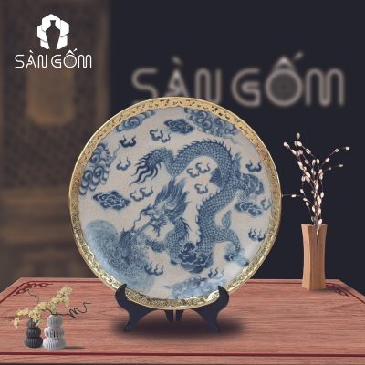 dia-canh-ve-rong-men-ran-bat-trang-boc-dong