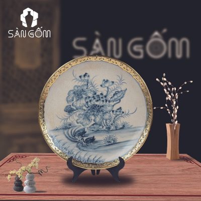 dia-su-canh-men-ran-boc-dong-hoa-tiet-hoa-sen