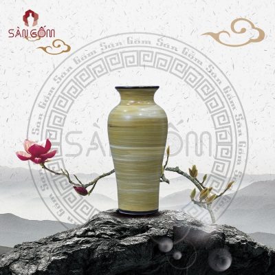 lo-hoa-bat-trang-ve-hoa-sen-dang-dui-de-3