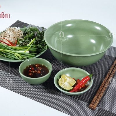 to-pho-bun-loe-gom-su-men-xanh-ngoc-4