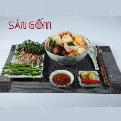 to-pho-bun-ve-hoa-sen-gom-su-bat-trang