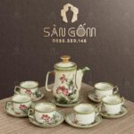 Bộ ấm chén màu ngà dáng cao họa tiết Hoa Sen vẽ tay SG-AC104