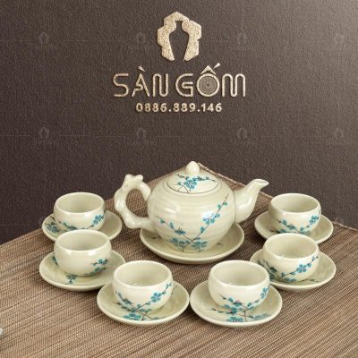 bo-am-chen-mau-nga-voi-dang-tron-hoa-tiet-hoa-dao-xanh
