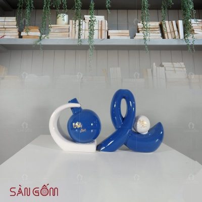 cap-tuong-trang-tri-mau-xanh-duong-binh-an