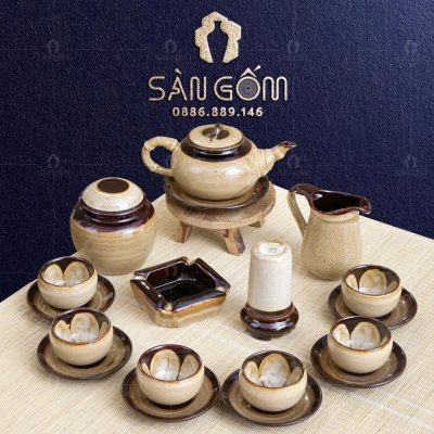 bo-am-chen-hoa-bien-dot-truc-hoa-vang-no-trong-chen