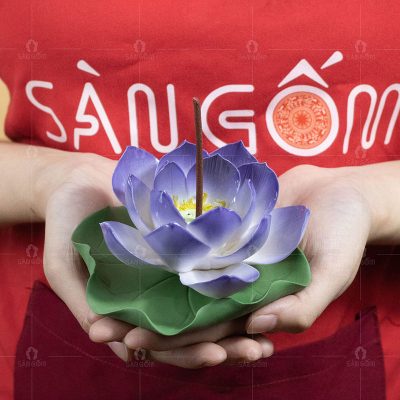 hoa-sen-su-xanh-duong-
