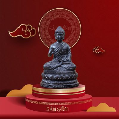phat-thich-ca-mau-ni-bat-an-thuyet-phap-den