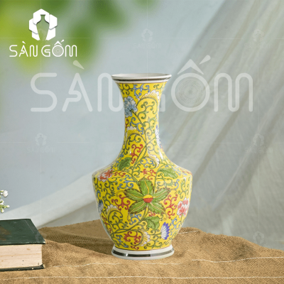 binh-hoa-gom-su-bat-trang-mau-vang-hoa-tiet-day-hoa-dang-phi-thuyen