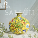 Lọ hoa Bát Tràng màu vàng dáng bình hút lộc họa tiết dây hoa SG-LH268