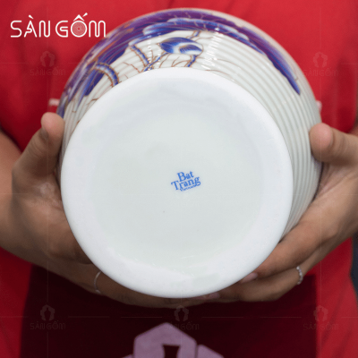 binh-hoa-su-trang-hoa-tiet-hoa-sen-ve-vang-dang-gon-song-mieng-tron (9)