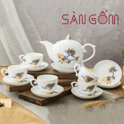 bo-am-chen-su-trang-hoa-tiet-hoa-sen-ve-vang-1