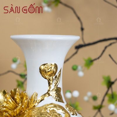 bao-binh-mau-trang-hoa-tiet-dat-vang-chu-loc (2)