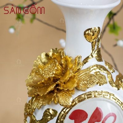 bao-binh-mau-trang-hoa-tiet-dat-vang-chu-loc (3)