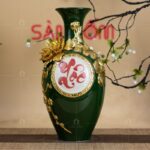 Bảo bình Bát Tràng màu xanh lá họa tiết chữ lộc dát vàng SG-BB03