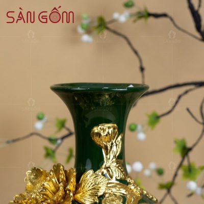 bao-binh-mau-xanh-luc-hoa-tiet-dat-vang-chu-loc (2)