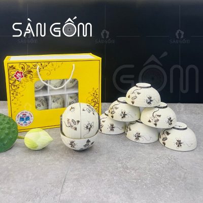 bo-bat-com-bat-trang-hoa-tiet-chuon-sen-den-ve-tay (1)