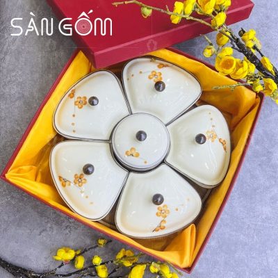 khay-mut-su-bat-trang-dang-bong-hoa-khay-go-hoa-tiet-hoa-dao-cam (3)