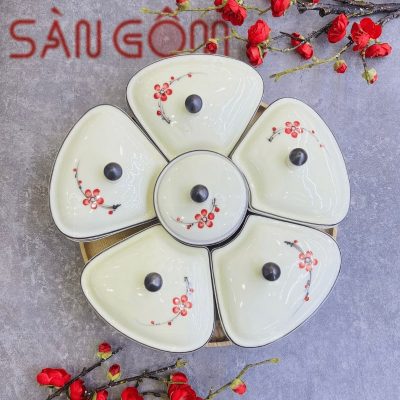 khay-mut-su-bat-trang-dang-bong-hoa-khay-go-hoa-tiet-hoa-dao-do