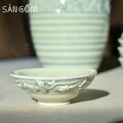 nam-ruou-bat-trang-hoa-tiet-dong-son-au-lac-ke-chi-vang-mau-lam-ngoc (5)