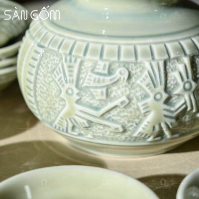 nam-ruou-dang-ho-lo-hoa-tiet-dong-son-au-lac-ke-chi-vang-mau-lam-ngoc (4)