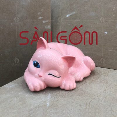 ong-tiet-kiem-hinh-con-meo-dang-nam-mau-hong-1