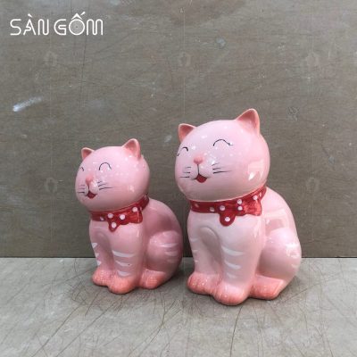 ong-tiet-kiem-hinh-con-meo-dang-ngoi-mau-hong-3