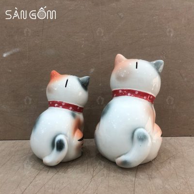 ong-tiet-kiem-hinh-con-meo-dang-ngoi-mau-trang-cam-4