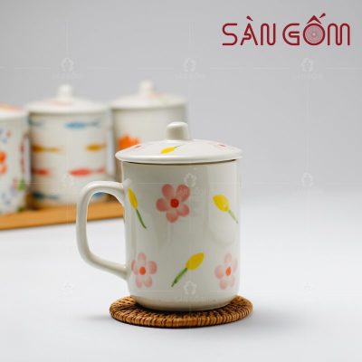 ly-su-co-nap-bat-trang-hoa-tiet-bong-hoa-ve-tay-5