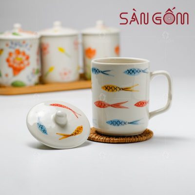 ly-su-co-nap-bat-trang-hoa-tiet-ve-tay-dan-ca-da-sac-5
