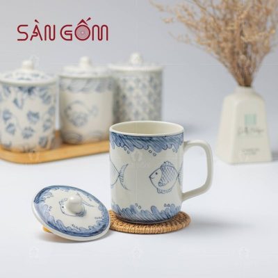 ly-su-co-nap-bat-trang-hoa-tiet-ve-tay-dan-ca-lon (2)