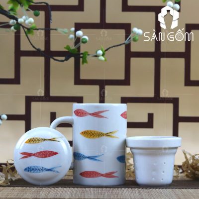 coc-loc-tra-gom-su-bat-trang-hoa-tiet-ve-tay-dan-ca-da-sac (3)