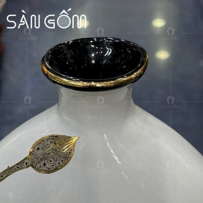 lo-hoa-bat-trang-mau-trang-dang-dep-hoa-tiet-hoa-sen-ve-vang (4)