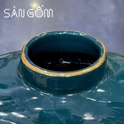 lo-hoa-bat-trang-mau-xanh-coban-dang-trai-tim-hoa-tiet-hoa-sen-do-ve-vang (4)