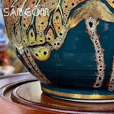 lo-hoa-bat-trang-mau-xanh-coban-dang-tru-tron-hoa-tiet-hoa-sen-do-ve-vang (6)