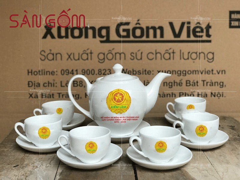 bo-am-chen-in-logo-qua-tang-ky-niem-50-nam-luc-luong-kiem-lam-viet-nam (4)
