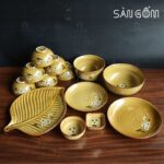Bộ bát đĩa men nâu vẽ đào trắng 13 món sang trọng SG-BD26