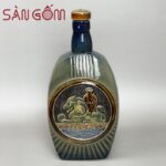 Chai rượu sứ Bát Tràng họa tiết Phúc Cẩu đắp nổi SG-NR38