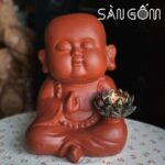 Tượng chú tiểu vô ưu gốm men nâu SG-TCT11