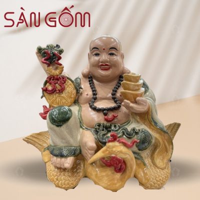 tuong-phat-di-lac-luoi-hac-gom-su-bat-trang