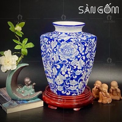 binh-hoa-gom-su-bat-trang-ve-hoa-phu-dung-lam-ky-kin-lo-dang-luc-giac-1