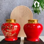 Hũ đựng trà gốm sứ dáng chóe màu đỏ họa tiết tùng hạc SG-BĐT57