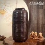 Lọ hoa Bát Tràng dáng bom họa tiết viền ngang vuốt tay màu nâu mộc SG-LH448