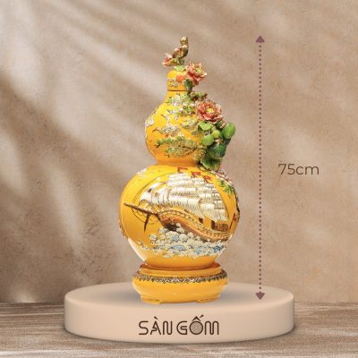Bình hồ lô thuận buồm xuôi gió men vàng đắp nổi SG-HL11