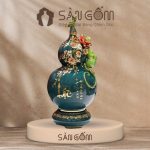 Bình hồ lô họa tiết hoa đào chữ Lộc vẽ vàng đắp nổi men xanh cổ vịt SG-HL40